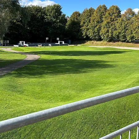 Pulzion - Sportshotel 科灵