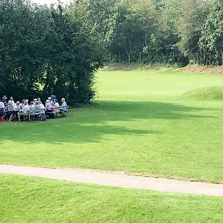 Pulzion - Sportshotel 酒店 科灵