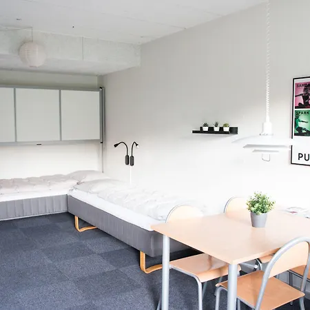 Pulzion - Sportshotel 酒店 科灵